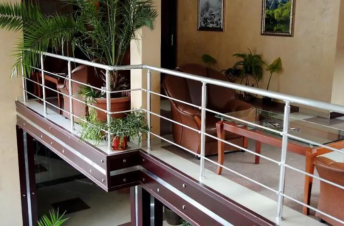 Hotel Complex Chayka 3*