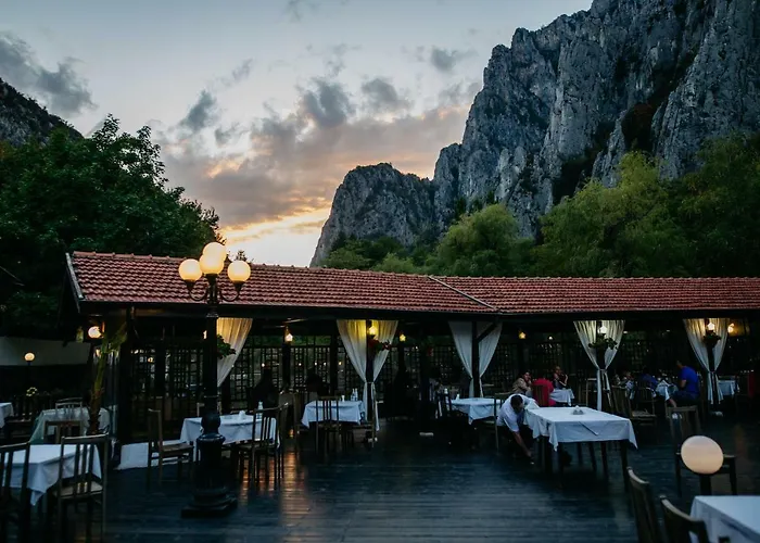 Hotel Complex Chayka 3*